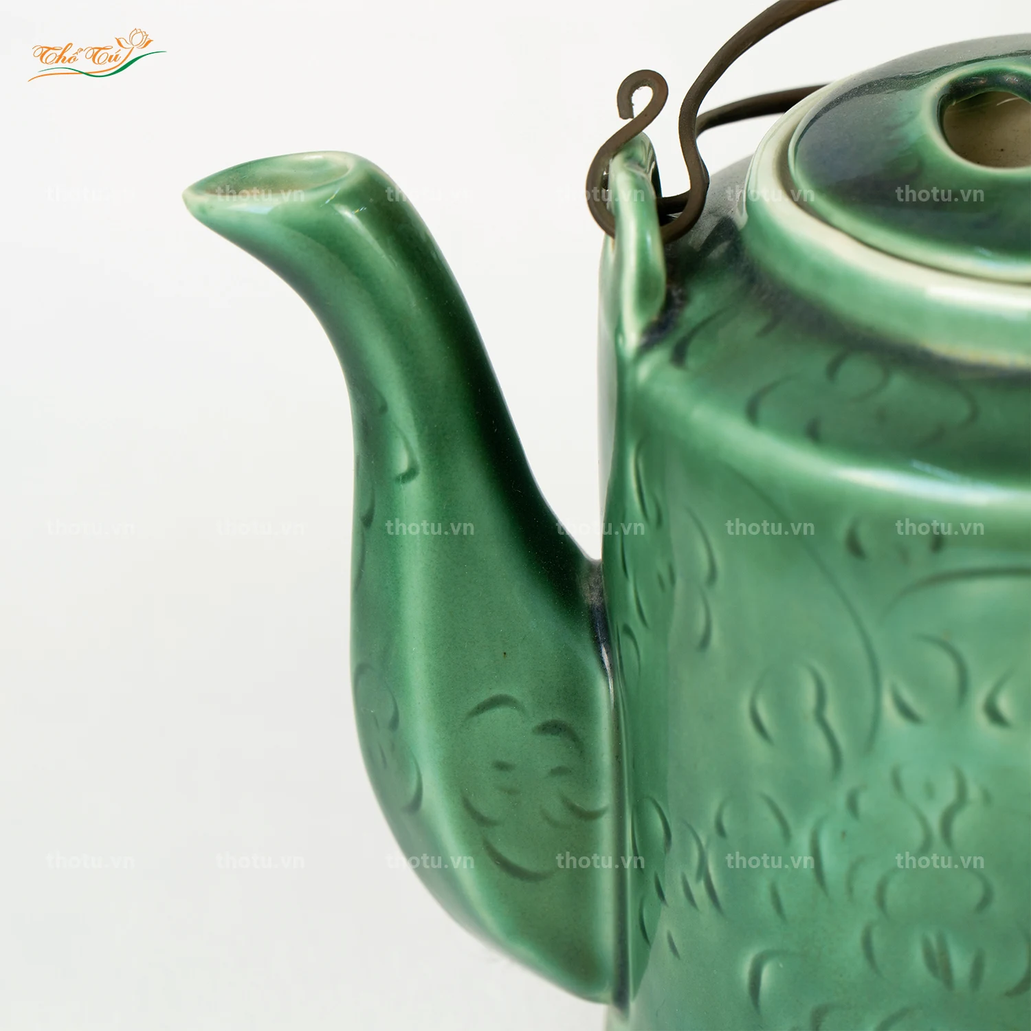Ấm trà hoa bèo men xanh Ấm trà hoa bèo men xanh
