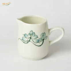 Bình sữa sen xanh Bát Tràng