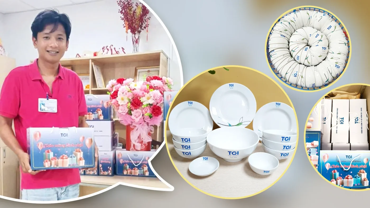 Quà tặng in logo doanh nghiệp