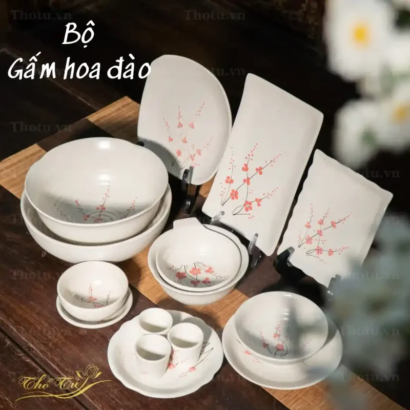 Bát đĩa Thổ Tú