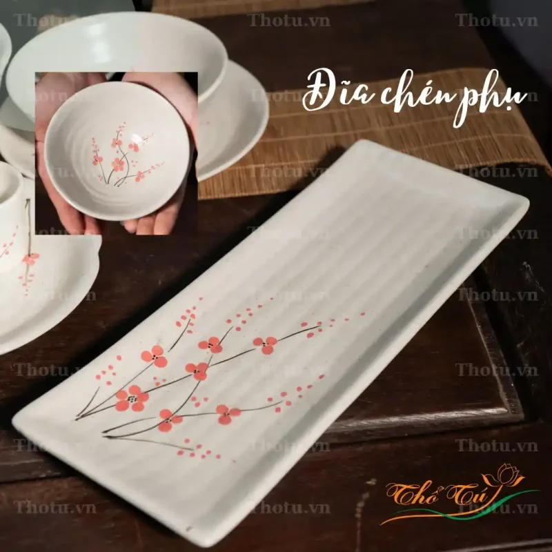 Bát đĩa Thổ Tú