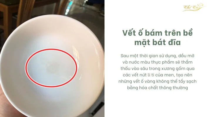 Bát đĩa xuất hiện các vết ố màu không thể tẩy rửa